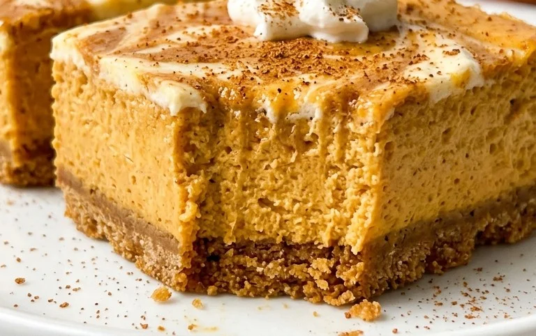 Pumpkin Cheesecake Bars
